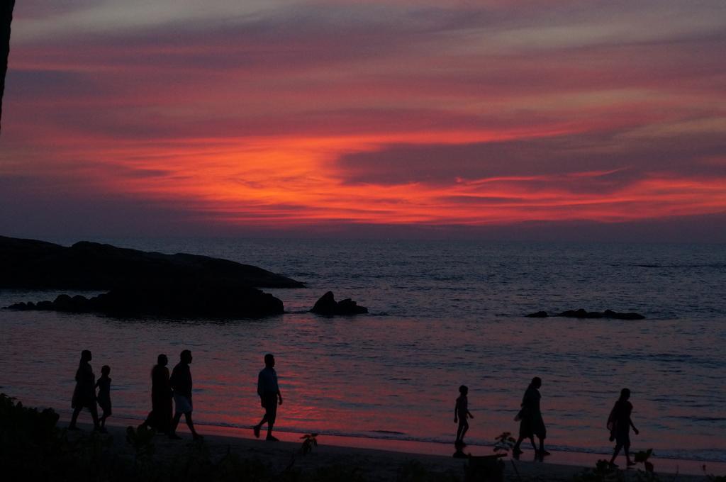 Готель Chera Rocks Beach House Thottada Екстер'єр фото